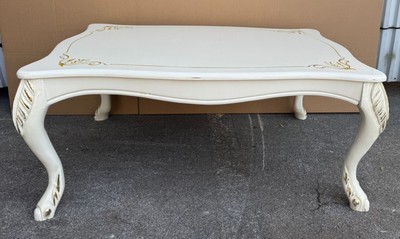 Casa Padrino Luxury Baroque Coffee Table in Cream and Gold, 104 x 73 x 46 cm, Handcrafted Living Room Table in Baroque Style