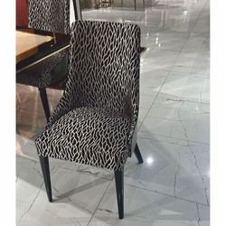 Luxus Esszimmer Set Esstisch und 6 Esszimmer Stühle
