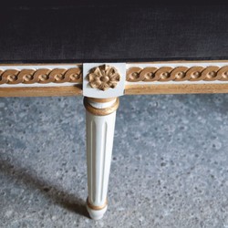 Casa Padrino banc baroque de luxe gris foncé / blanc / or 153 cm - Fabriqué en Italie