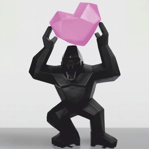 Casa Padrino XXL decorative sculpture gorilla with heart black / pink H. 146 cm