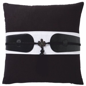 Casa Padrino cuscino decorativo di lusso in cotone con applicazioni in pelle nero / bianco 50 x 50 cm