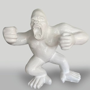 Casa Padrino XXL decorative sculpture gorilla monkey white H. 180 cm - Garden figure Casa Padrino XXL decorative sculpture gorilla monkey white H. 180 cm - Garden figure
