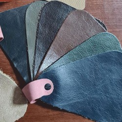Casa Padrino Divano a 3 Posti Chesterfield di Lusso in Pelle Verde Vintage / Nero 224 cm - Mobili in Pelle