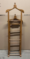 Casa Padrino Luxury Solid Wood Coat Rack in Brown - Height 147 cm - Elegant Hallway Furniture