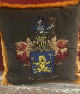 Casa Padrino Luxury Decorative Cushion Coat of Arms Freiherr Schertel von Burtenbach Grey / Gold 50 x 50 cm