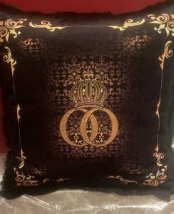 Casa Padrino Luxury Cushion Pompöös by Harald Glööckler Crown Black / Gold 50 x 50 cm