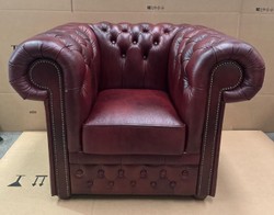 Casa Padrino Poltrona Chesterfield di Lusso Bordeaux / Marrone Scuro 110 x 90 x 78 cm