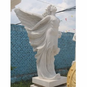 Casa Padrino sculpture décorative de jardin en marbre Art Nouveau femme ailée blanc H. 180 cm