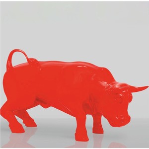 Casa Padrino Decorative Bull Sculpture Red 81 cm - Large Garden Decoration Figure