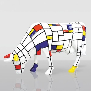 Casa Padrino XXL Decorative Sculpture Cow White / Colorful 220 cm - Life-Size Garden Figure