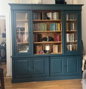 Casa Padrino Librería Estilo Casa de Campo en Azul / Natural 223 x 51 x H. 228 cm