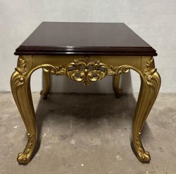 Casa Padrino Mesa Auxiliar Barroca de Lujo en Marrón Oscuro y Oro, 60 x 60 x 60 cm