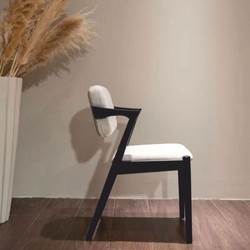 Casa Padrino silla de comedor de lujo con reposabrazos blanco / negro Al. 85 cm - Muebles de comedor