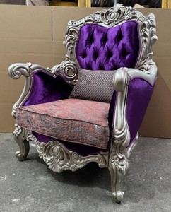 Casa Padrino Luxus Barock Wohnzimmer Sessel in Lila und Silber, Breite 90 cm, Höhe 126 cm
