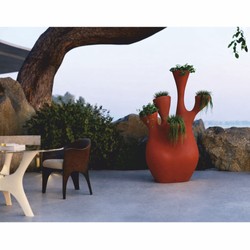 Casa Padrino luxury flower pot matt red H. 200 cm - Garden deco accessories Casa Padrino luxury flower pot matt red H. 200 cm - Garden deco accessories