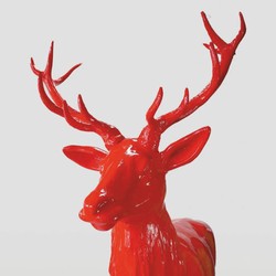 Casa Padrino escultura decorativa XXL rojo 185 x Al. 220 cm - Figura de jardín de tamaño natural