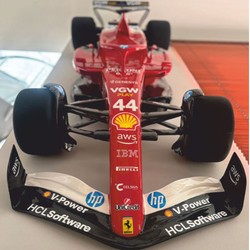 Casa Padrino coche de carreras decorativo XXL de Fórmula 1 rojo 180 cm - Decoración de pared
