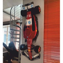 Casa Padrino coche de carreras decorativo XXL de Fórmula 1 rojo 180 cm - Decoración de pared