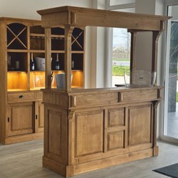 Landhausstil Massivholz Bar Theke Rot Braun Country Style Solid Wood Bar Counter Brown Landhausstil Massivholz Bar Theke Rot Braun Country Style Solid Wood Bar Counter Brown