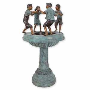 Casa Padrino Fuente Art Nouveau de Bronce Cuatro Niños Al. 135 cm - Decoración de Jardín