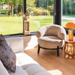 Casa Padrino sillón de lujo de salón y hotel beige / negro 88 cm - Muebles de lujo