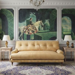 Luxus Wohnzimmer Samt Sofa mit Streifen Gelb Weiß Dunkelbraun Messing