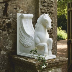 Casa Padrino scultura da giardino barocco cavallo in cemento bianco A. 72 cm - Magnifica figura barocco - Accessori decorativi per giardino in stile barocco