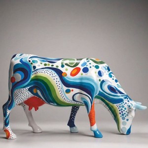 Casa Padrino sculpture décorative XXL vache blanc / multicolore 220 cm - Sculpture de jardin - Figurine animale grandeur nature - Décoration jardin