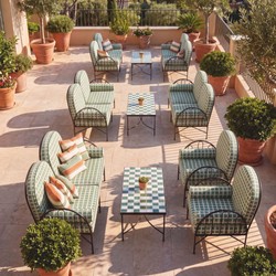 Casa Padrino divano di lusso in ferro battuto per hotel e giardini verde / bianco / nero 240 cm - Mobili per hotel e giardini