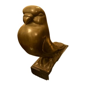 Casa Padrino Bronze Figurine Bird Bronze - Decorative Animal Sculpture with Closed Eyes
