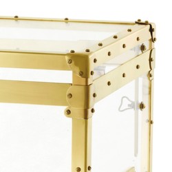Eichholtz Flightcase Exposed Detail der Eckbeschläge mit Nieten in Gold Eichholtz Flightcase Exposed Detail der Eckbeschläge mit Nieten in Gold