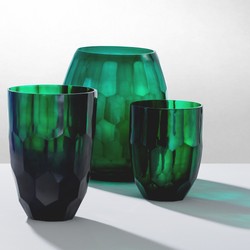 Casa Padrino Vase Mughal S Emerald Green - Faceted Glass Vase - 23 x 23 x 33 cm Casa Padrino Vase Mughal S Emerald Green - Faceted Glass Vase - 23 x 23 x 33 cm