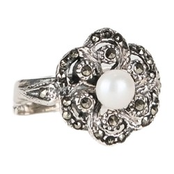 Casa Padrino Ring Blume Markasit aus Sterlingsilber mit Perle Casa Padrino Ring Blume Markasit aus Sterlingsilber mit Perle