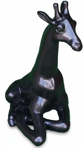 Casa Padrino Luxus Deko Skulptur Giraffe Sitzend H. 80 cm - Deko Skulptur - Deko Figur - Tierfigur - Gartendeko Casa Padrino Luxus Deko Skulptur Giraffe Sitzend H. 80 cm - Deko Skulptur - Deko Figur - Tierfigur - Gartendeko