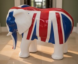 Casa Padrino escultura decorativa de lujo Elefant English FLAG A. 60 cm - Escultura decorativa - Figura decorativa - Figura de animal - Decoración de jardín Casa Padrino escultura decorativa de lujo Elefant English FLAG A. 60 cm - Escultura decorativa - Figura decorativa - Figura de animal - Decoración de jardín