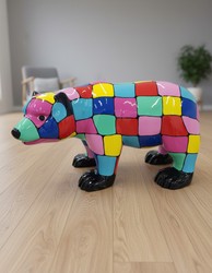 Casa Padrino Luxus Deko Skulptur Bär Multicolored SPOT H. 60 cm - Deko Skulptur - Deko Figur - Tierfigur - Gartendeko Casa Padrino Luxus Deko Skulptur Bär Multicolored SPOT H. 60 cm - Deko Skulptur - Deko Figur - Tierfigur - Gartendeko