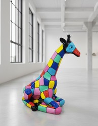 Casa Padrino scultura decorativa di lusso Giraffe Bunt Sitzend A. 80 cm - Scultura decorativa - Figura decorativa - Figura animale - Decorazione da giardino Casa Padrino scultura decorativa di lusso Giraffe Bunt Sitzend A. 80 cm - Scultura decorativa - Figura decorativa - Figura animale - Decorazione da giardino