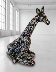 Casa Padrino sculpture décorative de luxe Giraffe Sitzend Schwarz Design H. 80 cm - Sculpture décorative - Figurine décorative - Figurine animale - Décoration de jardin Casa Padrino sculpture décorative de luxe Giraffe Sitzend Schwarz Design H. 80 cm - Sculpture décorative - Figurine décorative - Figurine animale - Décoration de jardin