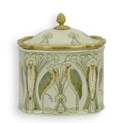 Casa Padrino Boîte à couvercle Art nouveau en porcelaine Grues Crème / Vert / Or 16 x H. 17 cm - Coffret à bijoux avec bronze