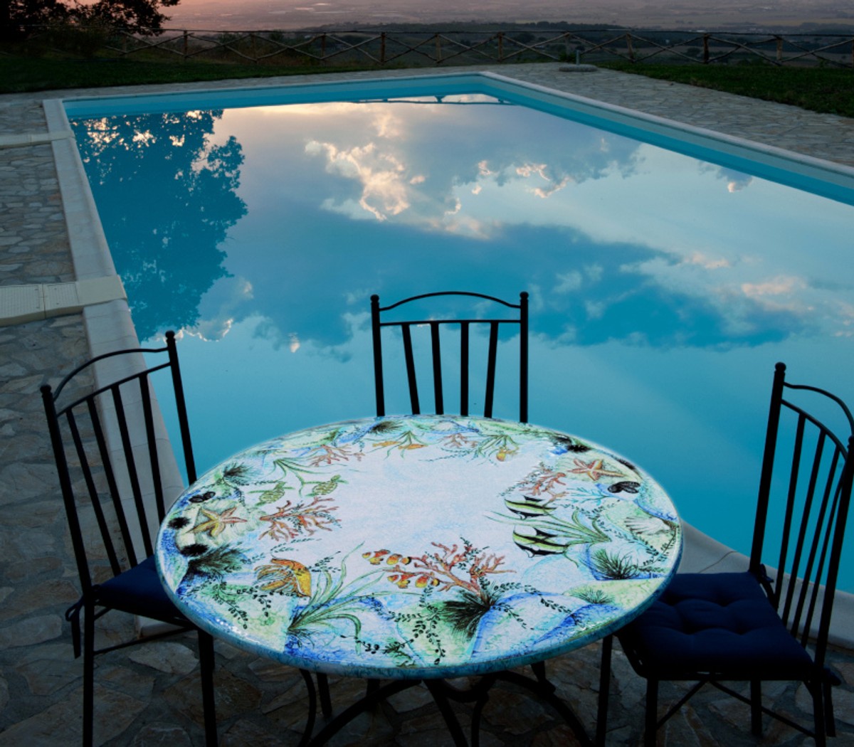 Casa Padrino Luxury Art Nouveau Garden Table Seabed Ø 120 cm - Round Dining Table in Hand-Painted Lava Stone - Restaurant Furniture - Made in Italy Casa Padrino Luxury Art Nouveau Garden Table Seabed Ø 120 cm - Round Dining Table in Hand-Painted Lava Stone - Restaurant Furniture - Made in Italy