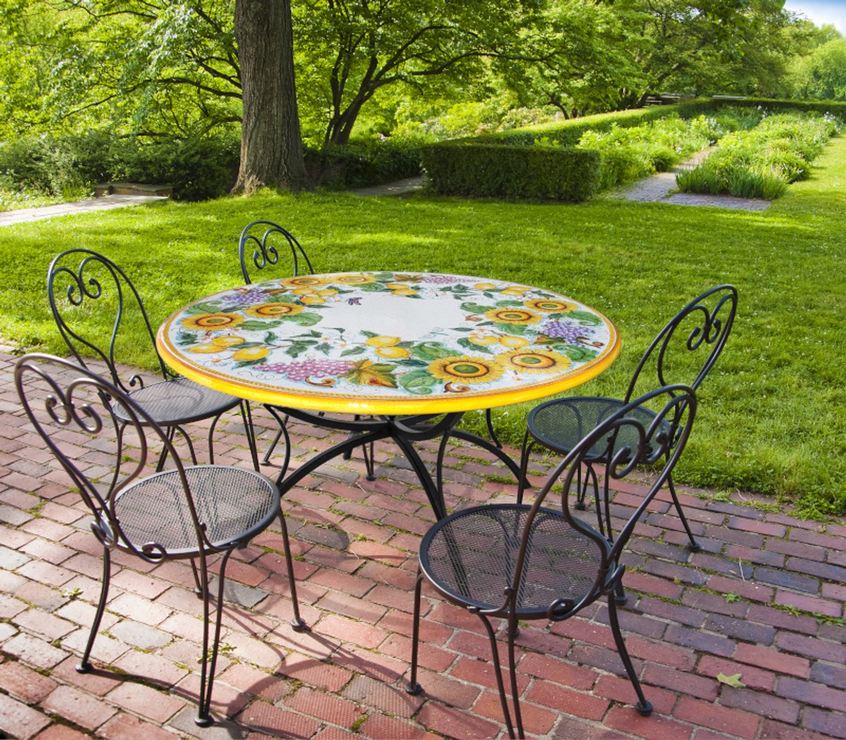 Casa Padrino Luxury Art Nouveau Garden Table Grapes, Lemons and Sunflowers Ø 120 cm - Round Dining Table in Hand-Painted Lava Stone - Restaurant Furniture - Made in Italy Casa Padrino Luxury Art Nouveau Garden Table Grapes, Lemons and Sunflowers Ø 120 cm - Round Dining Table in Hand-Painted Lava Stone - Restaurant Furniture - Made in Italy