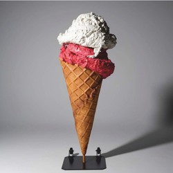 XXL Deko Eis im Hörnchen Weiß Pink Braun Schwarz