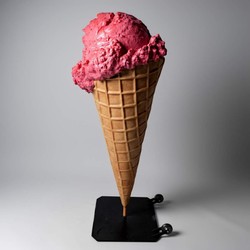 Casa Padrino Cono Gelato Decorativo XXL con Supporto Rosa / Marrone / Nero A. 140 cm - Decorazione Gelateria