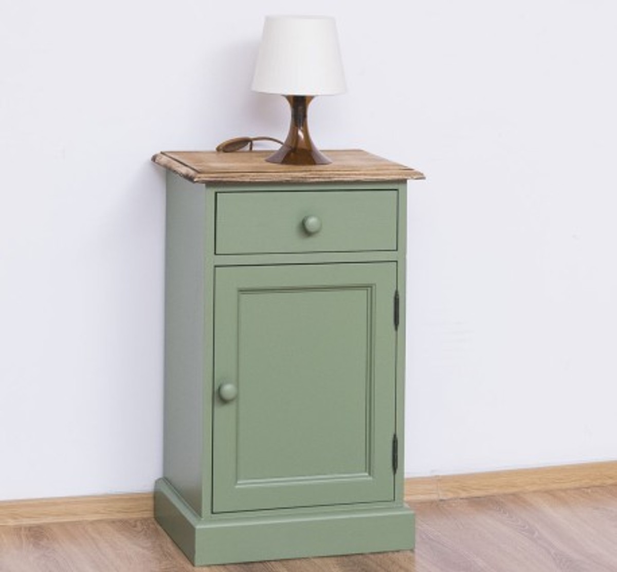 Casa Padrino Mesita de noche estilo rústico con 1 puerta y 1 cajón, 47 x 32 x 74 cm Casa Padrino Mesita de noche estilo rústico con 1 puerta y 1 cajón, 47 x 32 x 74 cm