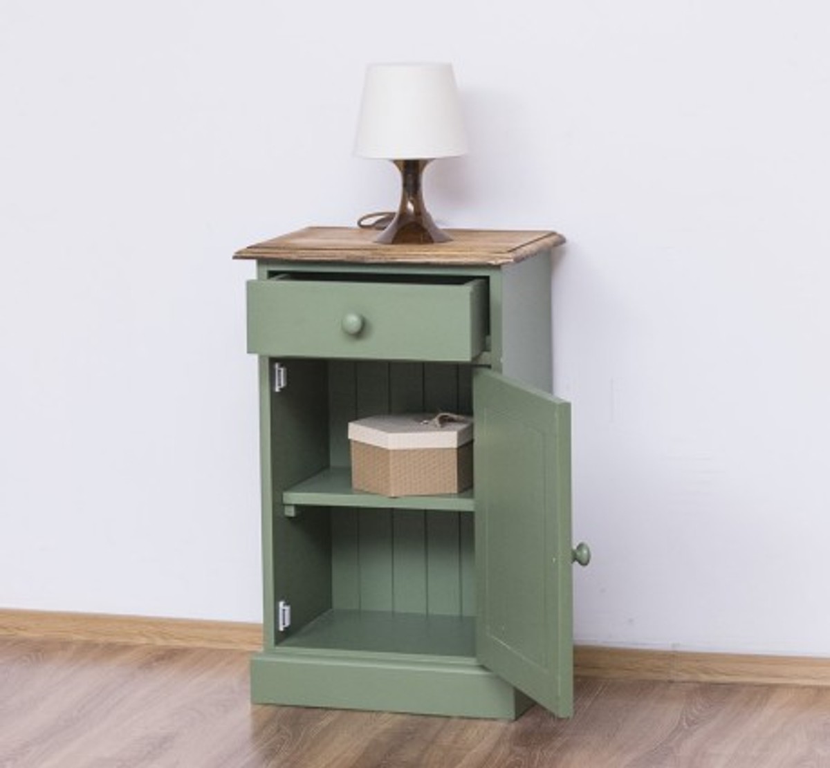 Casa Padrino Mesita de noche estilo rústico con 1 puerta y 1 cajón, 47 x 32 x 74 cm Casa Padrino Mesita de noche estilo rústico con 1 puerta y 1 cajón, 47 x 32 x 74 cm