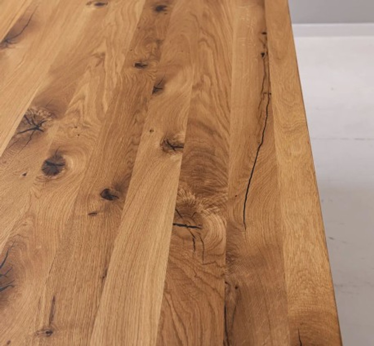 Casa Padrino Table à manger style campagne avec plateau en chêne, 180 x 90 x 78 cm Casa Padrino Table à manger style campagne avec plateau en chêne, 180 x 90 x 78 cm