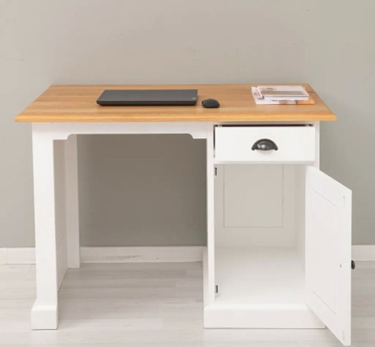 Casa Padrino Bureau style campagne avec 1 porte, 1 tiroir et plateau en chêne, 110 x 70 x 78 cm Casa Padrino Bureau style campagne avec 1 porte, 1 tiroir et plateau en chêne, 110 x 70 x 78 cm