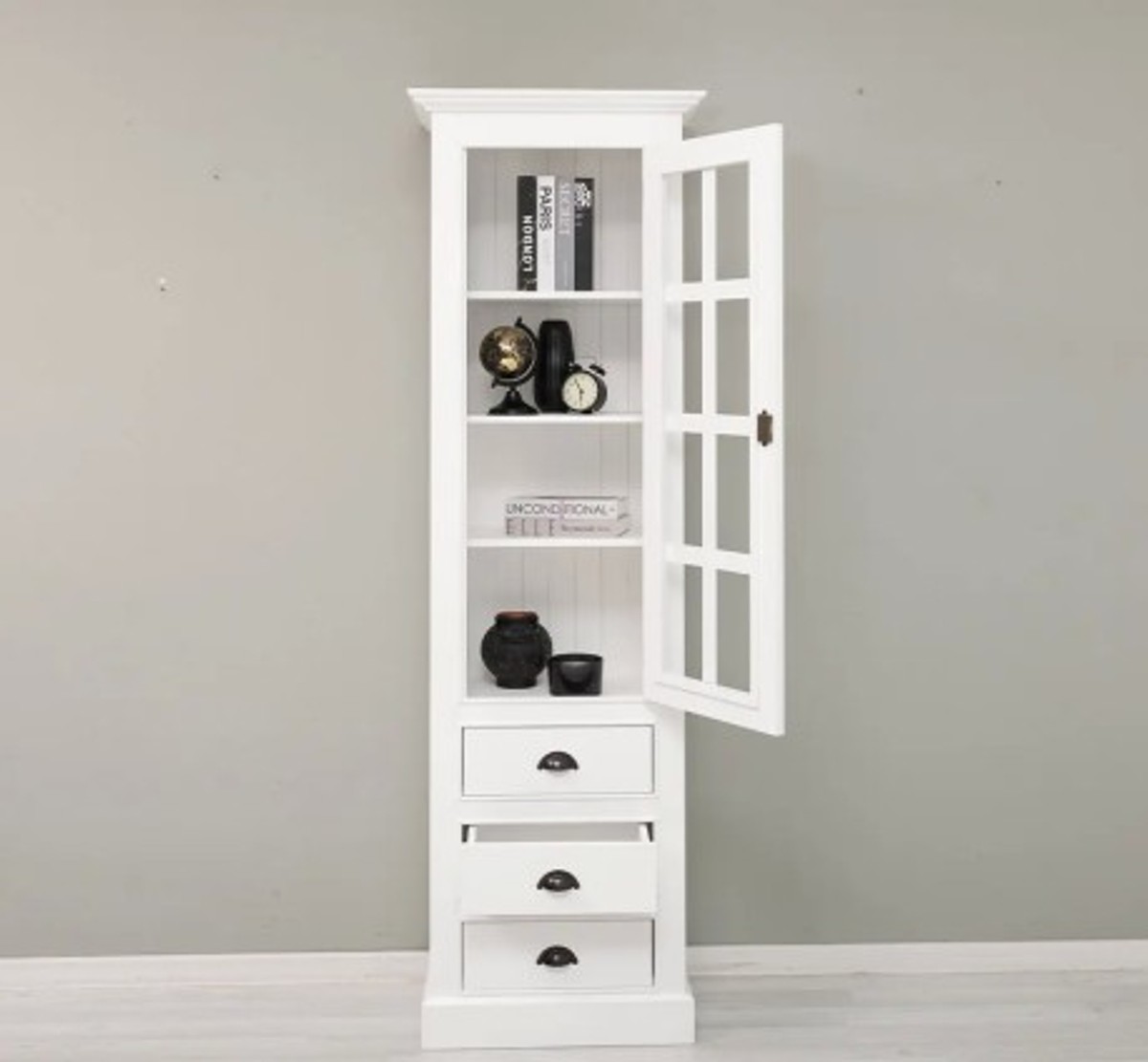 Casa Padrino Vitrina estilo rústico blanco con 1 puerta de cristal y 3 cajones, 66 x 40 x 210 cm Casa Padrino Vitrina estilo rústico blanco con 1 puerta de cristal y 3 cajones, 66 x 40 x 210 cm