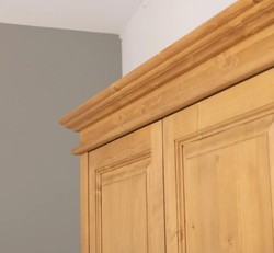 Casa Padrino Armadio stile country marrone antico cerato con 4 ante e 4 cassetti, 232 x 59 x 197 cm Casa Padrino Armadio stile country marrone antico cerato con 4 ante e 4 cassetti, 232 x 59 x 197 cm