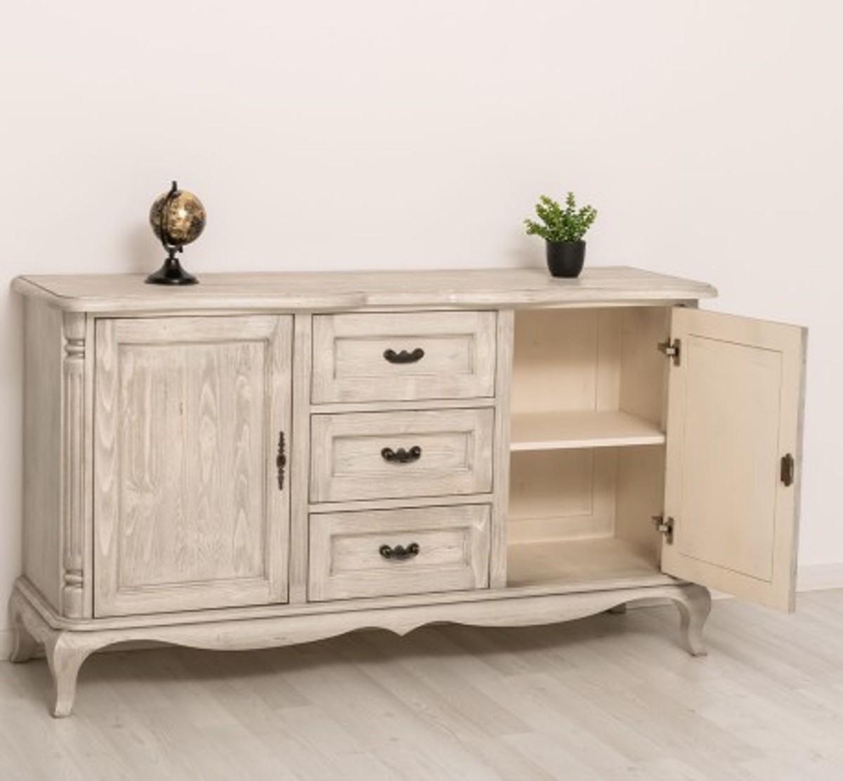 Casa Padrino Cómoda estilo rústico escarcha plata con 2 puertas y 3 cajones, 158 x 48 x 89 cm Casa Padrino Cómoda estilo rústico escarcha plata con 2 puertas y 3 cajones, 158 x 48 x 89 cm